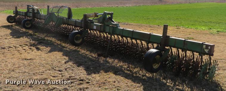 image for item DE8808 John Deere 400 rotary hoe