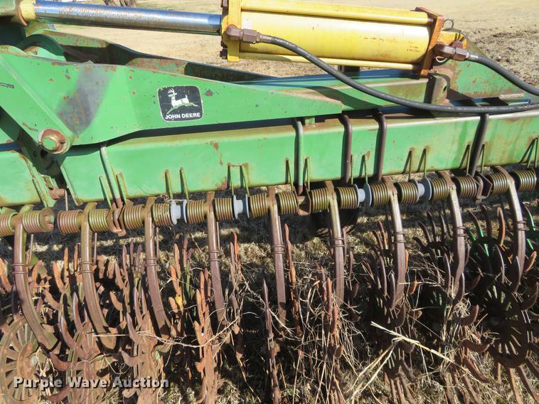 image for item DE8808 John Deere 400 rotary hoe