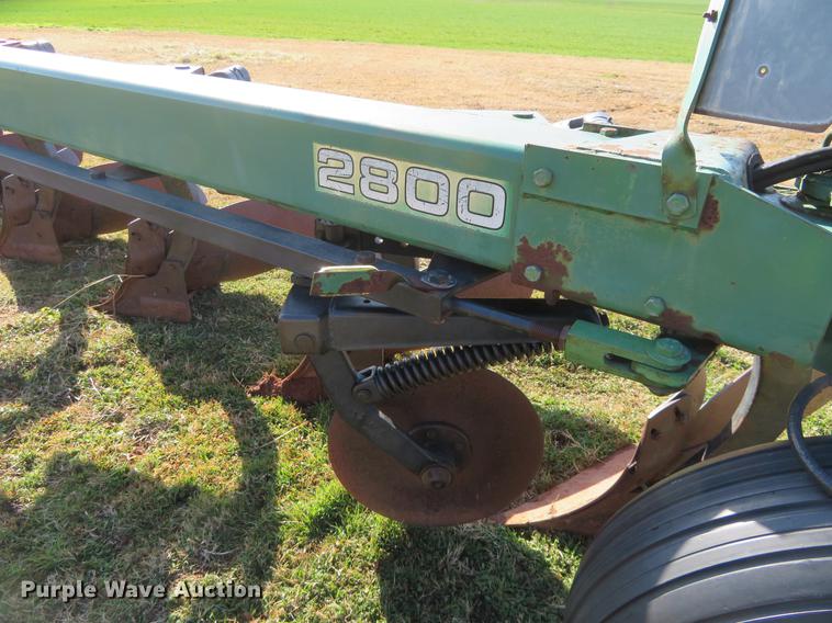 image for item DE8809 John Deere 2800 eight bottom plow