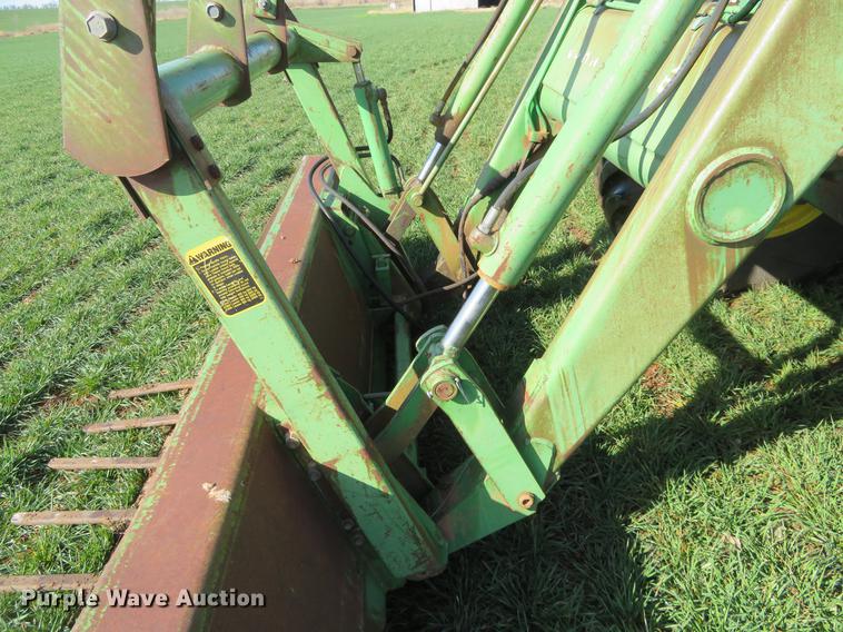 image for item DE8810 1983 John Deere 4850 tractor