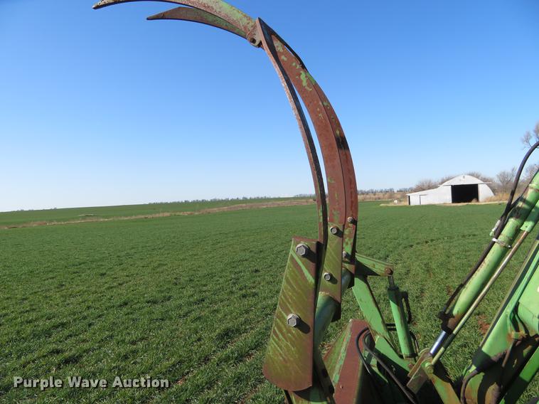 image for item DE8810 1983 John Deere 4850 tractor