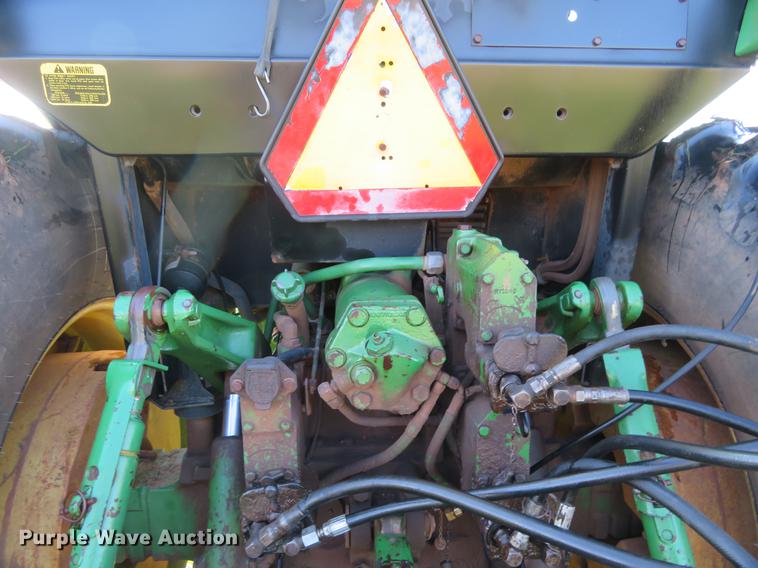 image for item DE8810 1983 John Deere 4850 tractor