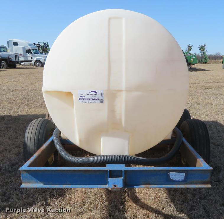 image for item DE8811 Nurse tank trailer