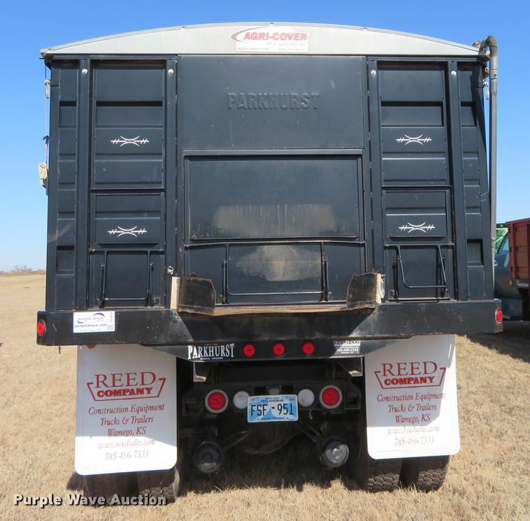 image for item DE8814 1995 Freightliner FL80 grain truck