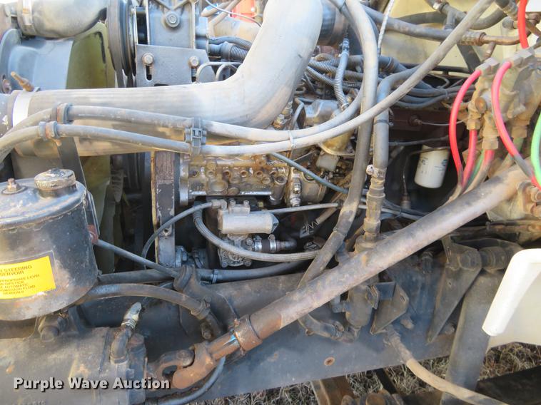 image for item DE8814 1995 Freightliner FL80 grain truck