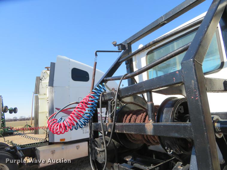 image for item DE8815 1979 International Paystar 5000 semi truck