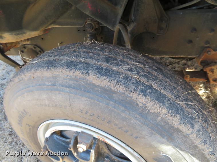 image for item DE8815 1979 International Paystar 5000 semi truck