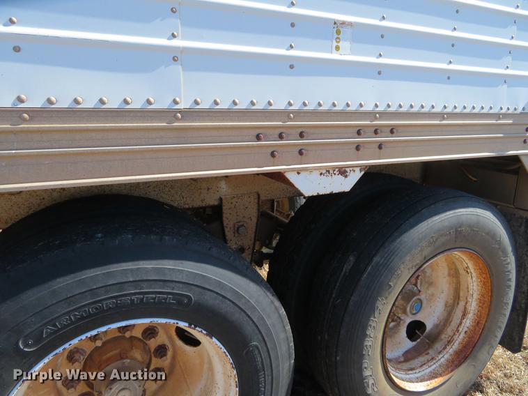image for item DE8817 1992 Timpte Super Hopper double hopper bottom grain trailer