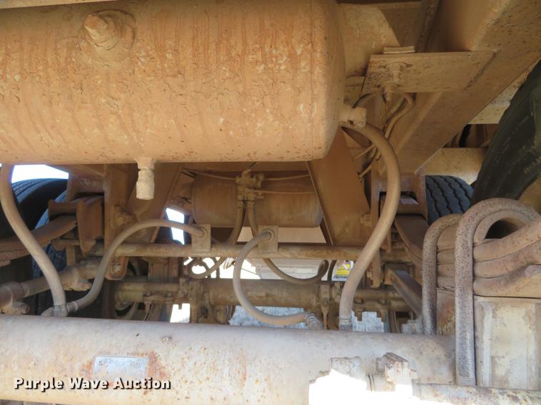 image for item DE8817 1992 Timpte Super Hopper double hopper bottom grain trailer