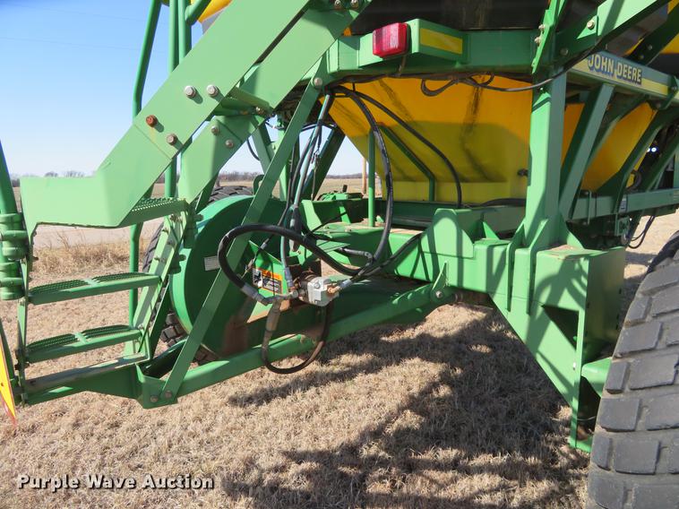 image for item DE8818 John Deere 1860 no-till air seeder