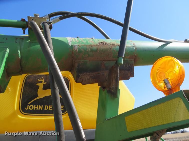 image for item DE8818 John Deere 1860 no-till air seeder