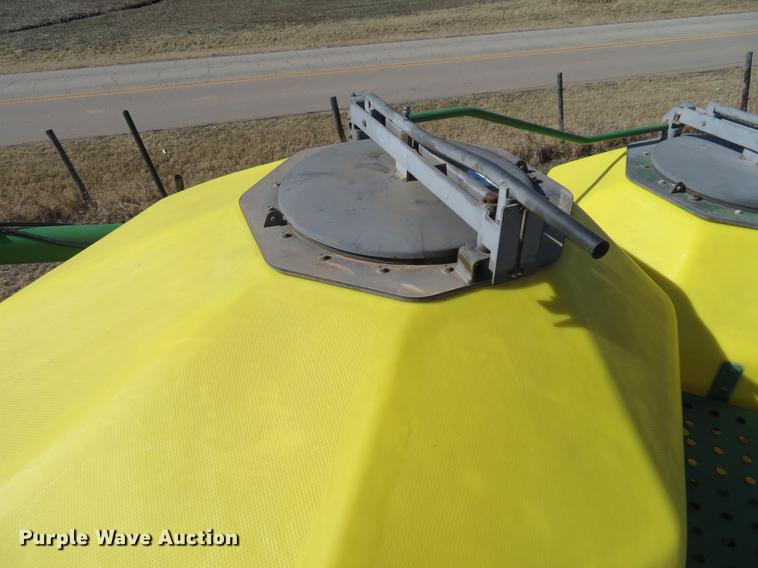 image for item DE8818 John Deere 1860 no-till air seeder