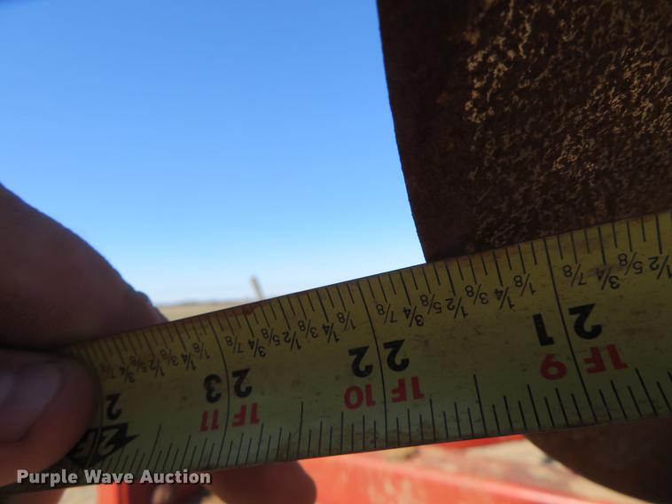 image for item DE8819 Sunflower 1443 double off-set disk