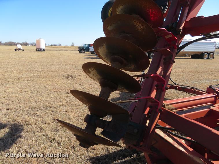 image for item DE8819 Sunflower 1443 double off-set disk