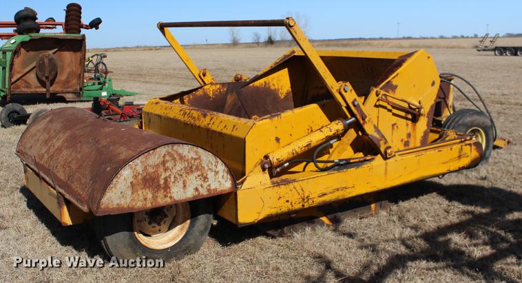 image for item DE8823 Scraper