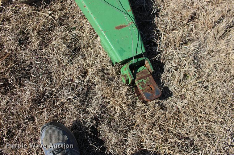 image for item DE8825 John Deere 1508 batwing rotary mower