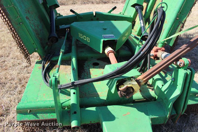 image for item DE8825 John Deere 1508 batwing rotary mower