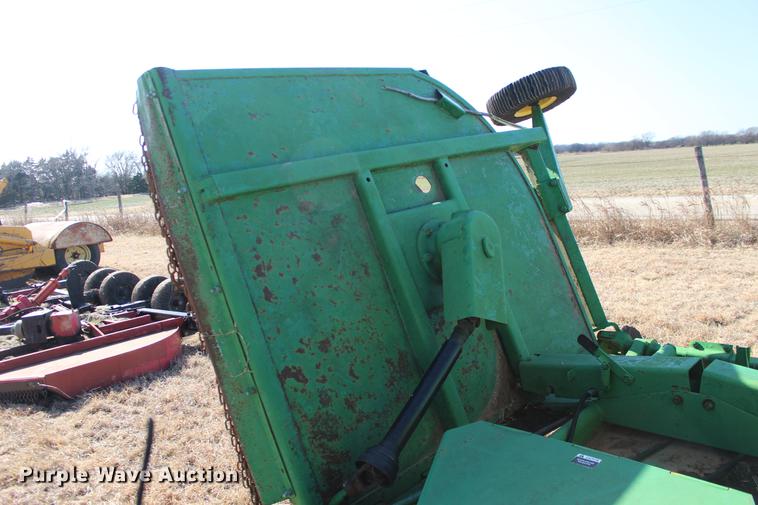 image for item DE8825 John Deere 1508 batwing rotary mower
