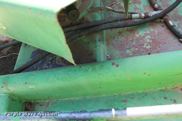 image for item DE8825 John Deere 1508 batwing rotary mower