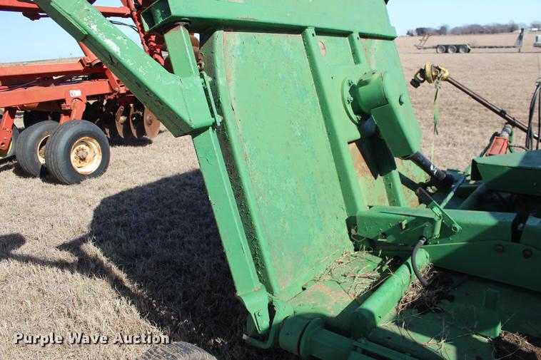 image for item DE8825 John Deere 1508 batwing rotary mower