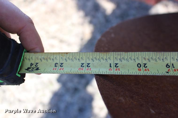 image for item DE8826 Sunflower 1443 double off-set disk