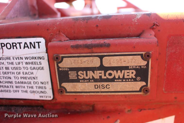 image for item DE8826 Sunflower 1443 double off-set disk