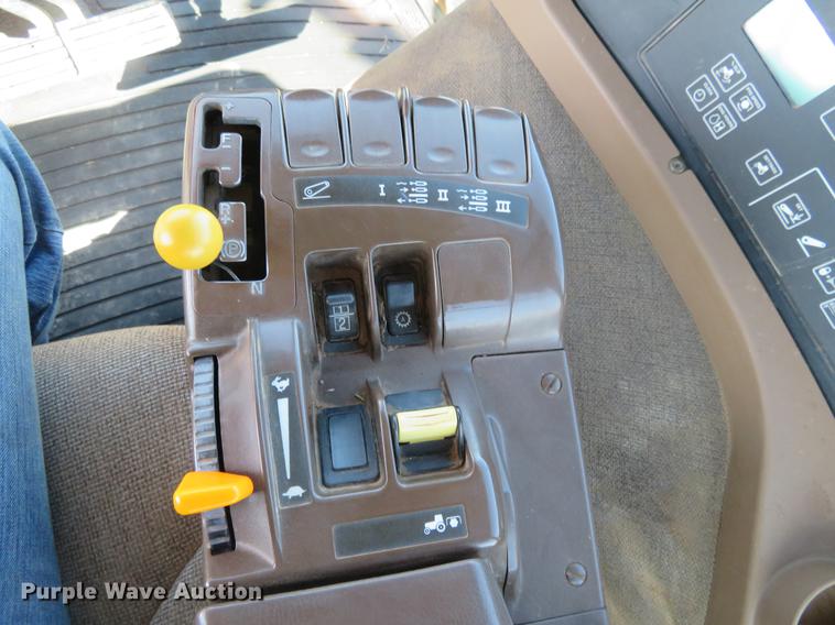 image for item DE8829 2008 John Deere 8430 MFWD tractor