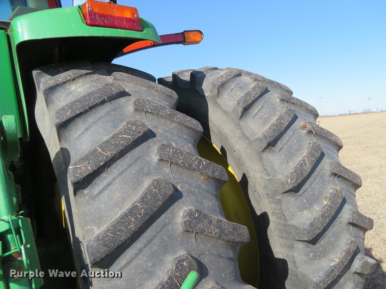 image for item DE8829 2008 John Deere 8430 MFWD tractor