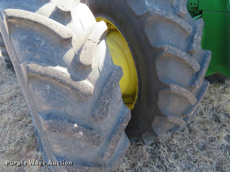 image for item DE8829 2008 John Deere 8430 MFWD tractor