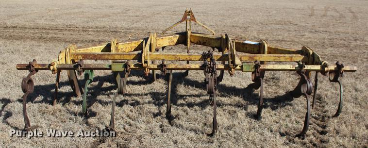 image for item DE8833 Big Ox 705 ripper