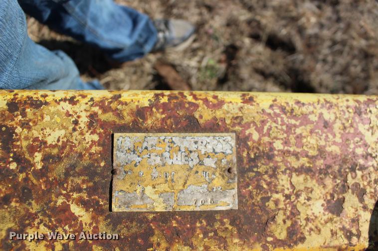 image for item DE8833 Big Ox 705 ripper