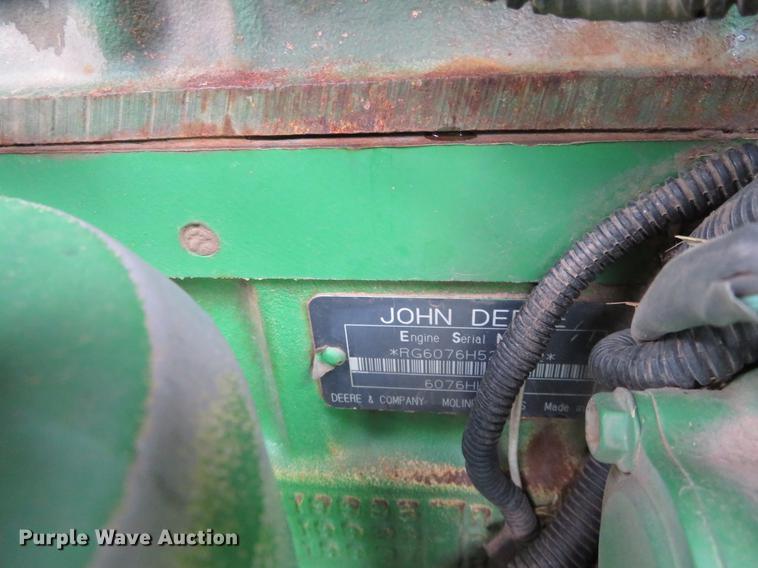 image for item DE8838 1994 John Deere 9500 combine