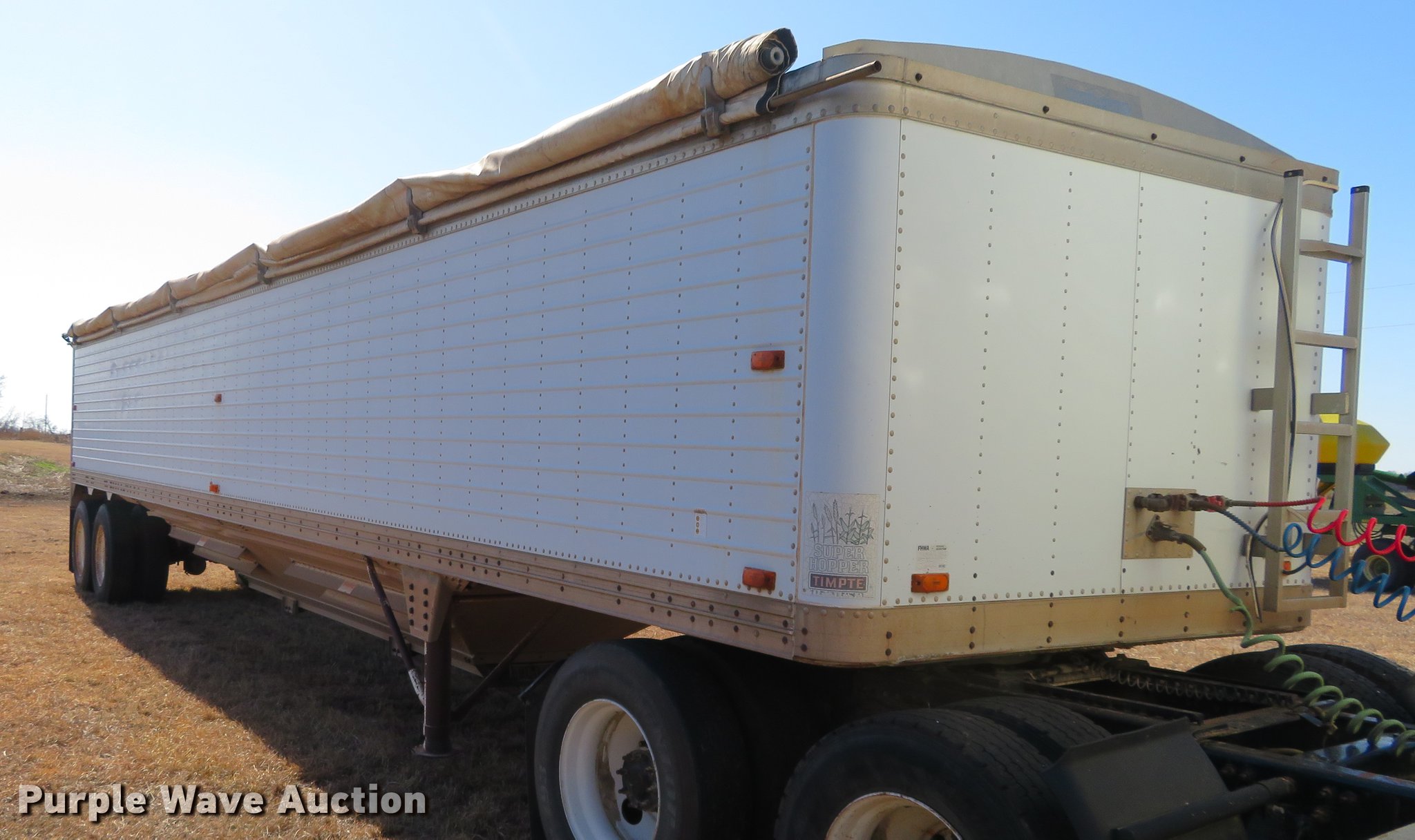 1992 Timpte Super Hopper double hopper bottom grain trailer in Ponca