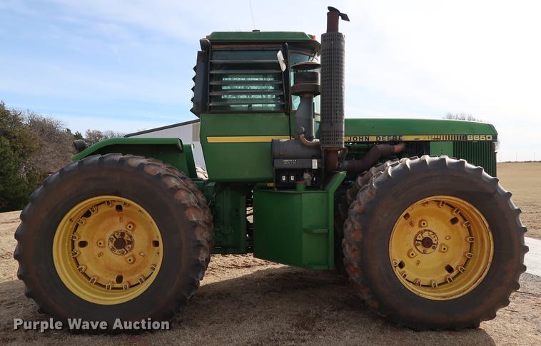 image for item DG3349 1987 John Deere 8650 4WD tractor