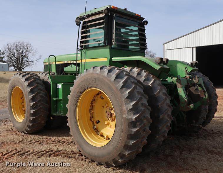 image for item DG3349 1987 John Deere 8650 4WD tractor