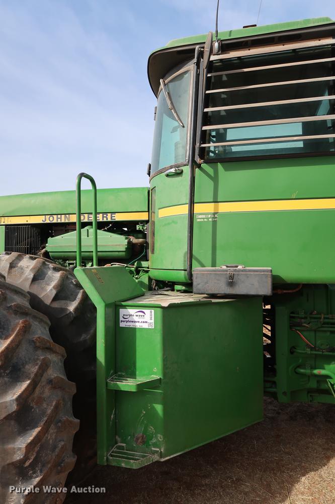 image for item DG3349 1987 John Deere 8650 4WD tractor