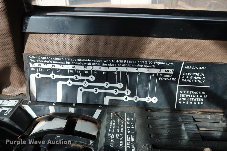 image for item DG3349 1987 John Deere 8650 4WD tractor