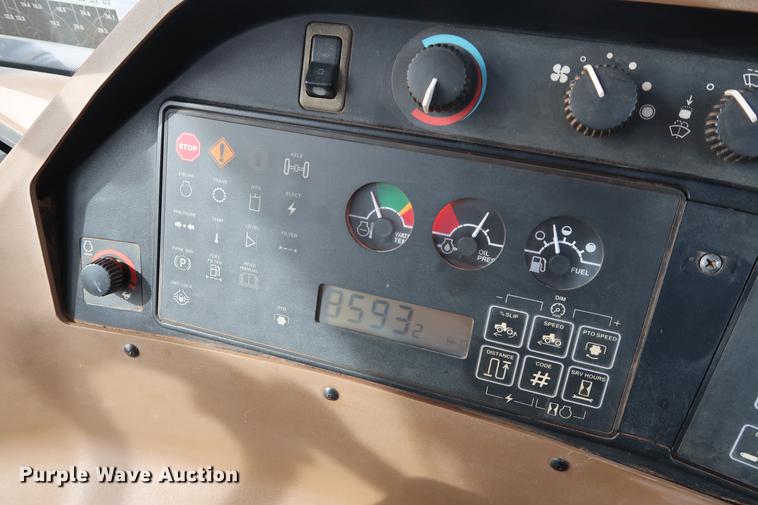 image for item DG3350 1998 John Deere 9200 4WD tractor