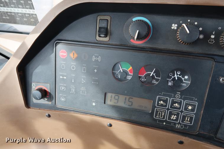 image for item DG3350 1998 John Deere 9200 4WD tractor