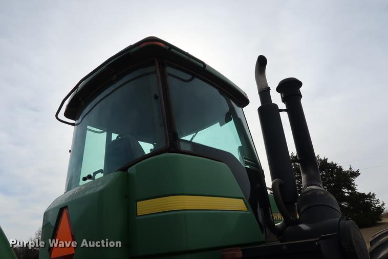 image for item DG3350 1998 John Deere 9200 4WD tractor