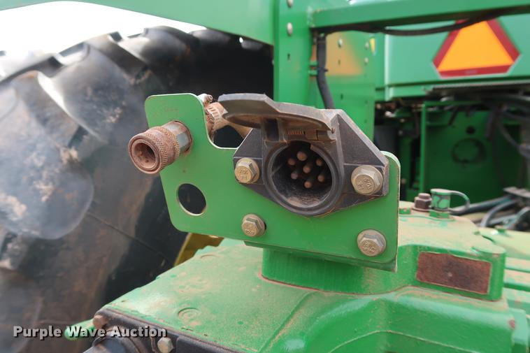 image for item DG3350 1998 John Deere 9200 4WD tractor