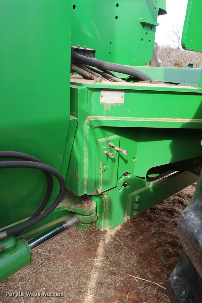 image for item DG3350 1998 John Deere 9200 4WD tractor