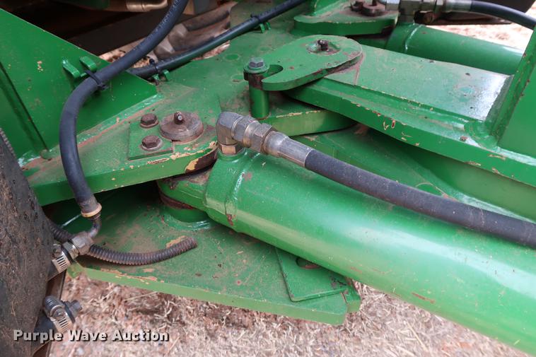 image for item DG3350 1998 John Deere 9200 4WD tractor