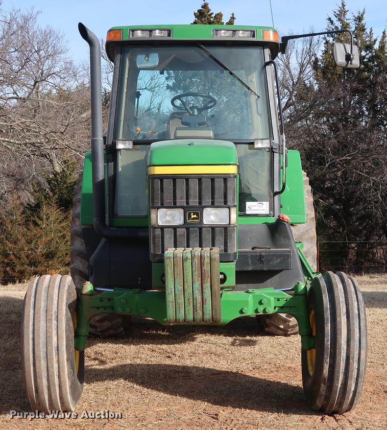 image for item DG3351 2002 John Deere 7410 tractor