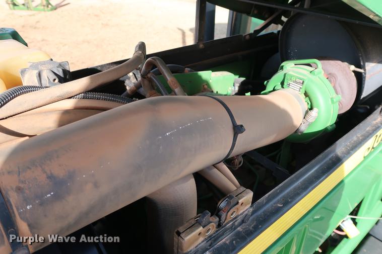 image for item DG3351 2002 John Deere 7410 tractor