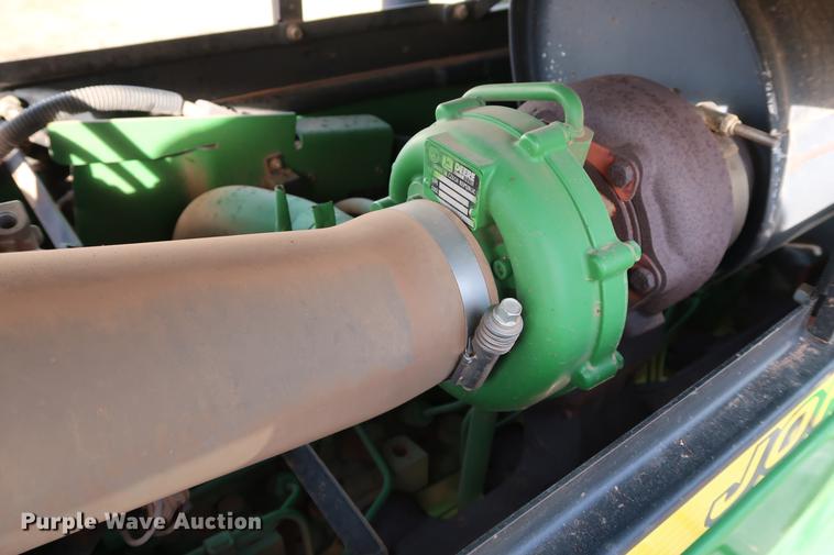 image for item DG3351 2002 John Deere 7410 tractor