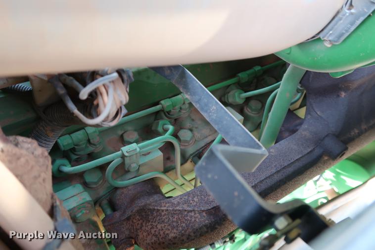 image for item DG3351 2002 John Deere 7410 tractor
