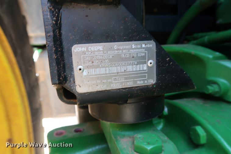 image for item DG3351 2002 John Deere 7410 tractor