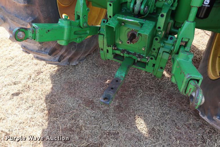 image for item DG3351 2002 John Deere 7410 tractor