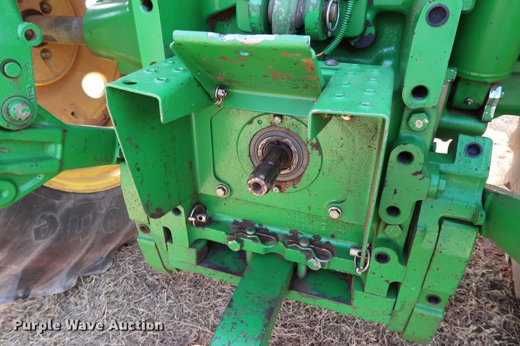 image for item DG3351 2002 John Deere 7410 tractor